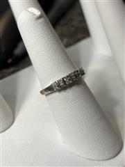 Diamond Ring 17 Dias .34 Carat TW 10K White Gold 2.05g Size 7